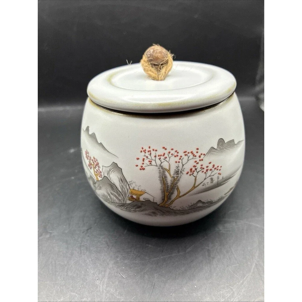 Chinese Style Ceramic Tea Caddy Tea Canister Charming Mountain Scene